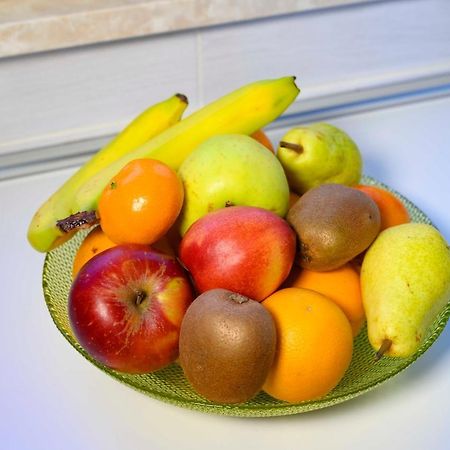 Intero Appartamento Con Giardino E Colazione Dario パルマ エクステリア 写真